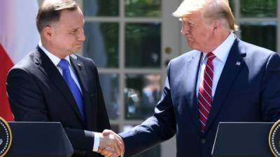 El presidente polaco, Andrzej Duda, firmó varios acuerdos de Defensa con su homólogo estadounidense, Donald Trump./AFP.