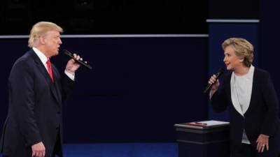 Trump y Clinton se enfrentaron en el debate más agresivo de la historia.