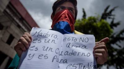 Los estudiantes venezolanos protestan contra el Gobierno de Nicolás Maduro.