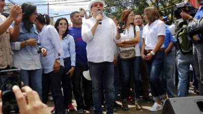 Miguel Caballero Leiva en su faceta como aspirante a diputado por el Partido Nacional. Foto archivo.