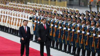 Maduro firmó varios acuerdos comerciales con China para oxigenar la economía venezolana, sumida en una grave crisis desde 2014./AFP.