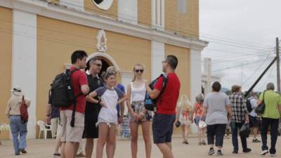 Las bellezas de Trujillo son los principales atractivos que disfrutan los turistas cuando llegan a la que fue la primera capital de Honduras. Fotos: Esaú Ocampo.