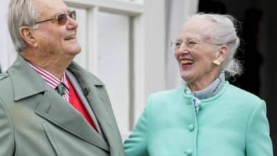 El príncipe consorte Enrique y la reina Margarita de Dinamarca. Foto:AFP/Archivo