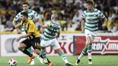 El Celtic quedó eliminado en la ronda previa de Champions League a manos del AEK en Atenas. FOTO EFE.