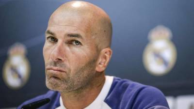 El entrenador del Real Madrid, el francés Zinedine Zidane, durante la rueda de prensa. EFE