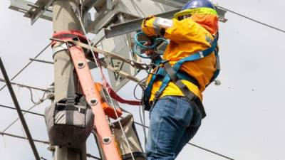 En el tercer y último trimestre del año se estima que la demanda de energía bajará si persiste el toque de queda.