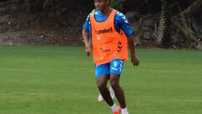 Anthony Lozano ha causado una buena impresión entre sus compañeros de equipo durante el entrenamiento.