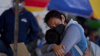 Hasta ahora no hay una fecha sobre la llegada de las primeras vacunas, pero podría ser en el primer trimestre de este año, según la OMS.