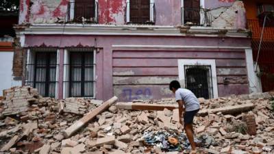 Decenas de viviendas fueron destruidas por el terremoto.