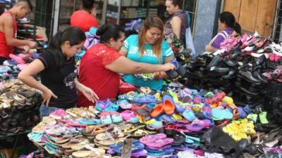 Los comerciantes de los mercados no están de acuerdo con el monotributo. Foto: Andro Rodríguez