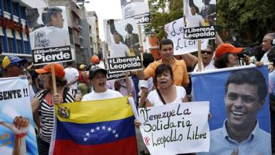 La oposición venezolana exige a Maduro la libertad de Leopoldo López.