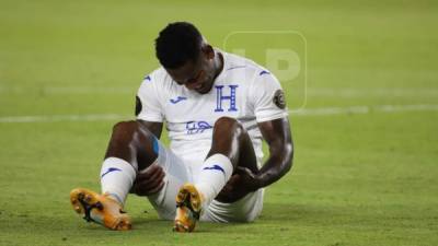 Romell Quioto se marchó lesionado a los 25 minutos. Foto Annie Lagos.