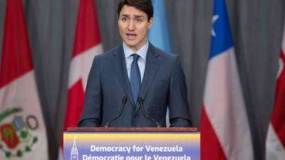 El primer ministro canadiense, Justin Trudeau, oficializó su respaldo a Guaidó al poner a su disposición 40 millones de dólares en ayuda humanitaria./AFP.