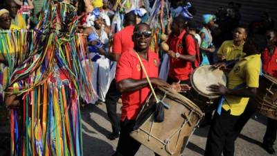 Foto de archivo de un grupo de afrodescendientes hondureños.