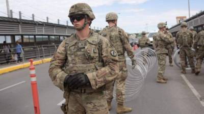 Foto de archivo de soldados desplegados en la frontera sur de Estados Unidos. AFP