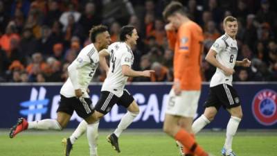Alemania sacó un enorme triunfo en Holanda. FOTO AFP