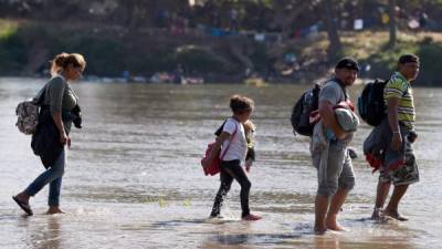 México envió a Honduras, por vía aérea, a 3,582 hondureños indocumentados, incluidos 433 menores, muchos de ellos no acompañados.