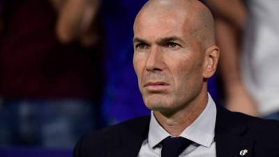 Zinedine Zidane, entrenador del Real Madrid, defendió a Courtois de las críticas.Foto AFP.