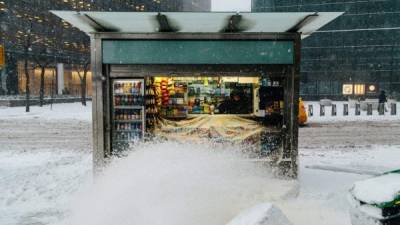 Las clases en las escuelas públicas de Nueva York fueron suspendidas debido a la intensa tormenta de nieve que afectará este miércoles a varios estados.