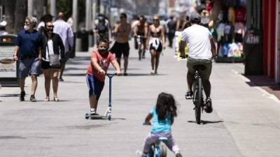 California alcanzó este jueves 529.980 contagios positivos y continúa siendo el estado con más casos de COVID-19 en EEUU.