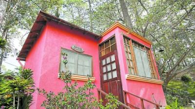 El Hotel Santa Lucía: entre un bosque de pinos, robles y encinos; un oasis de paz.