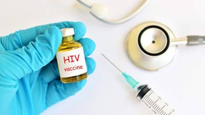 Syringe with HIV vaccine for injection