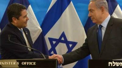 Juan Orlando Hernández junto al Primer Ministro israelí, Benjamín Netanyahu.