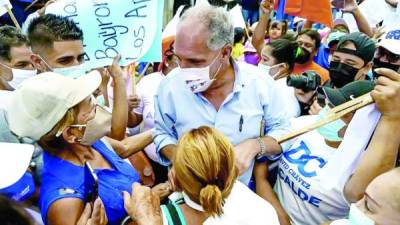 Cientos de militantes cachurecos dieron su respaldo a Papi a la orden, a los que les pidió acudir a las urnas a defender los votos.