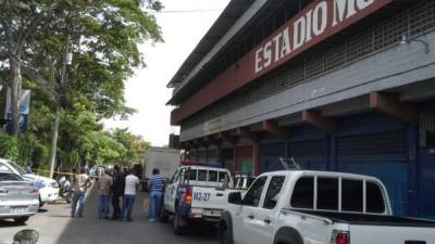 Un motorista de un camión fue ultimado a balazos en la 14 avenida frente al estadio Francisco Morazán en San Pedro Sula.