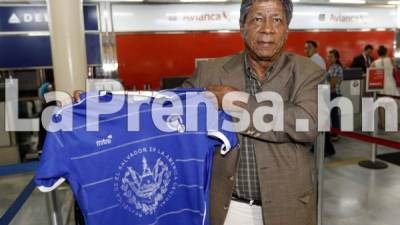 “Primitivo” Maradiaga dice que fue injusto que en Honduras le gritaran “vendido” porque no clasificó a la Selección Nacional a Japón y Corea 2002.