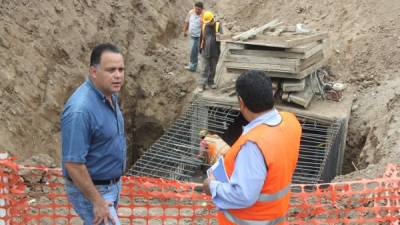 El alcalde Armando Calidonio supervisó la obra.