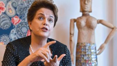 Aunque destituida, Dilma no perdió sus derechos políticos y al único cargo al que no puede aspirar es al de Presidente de la República.