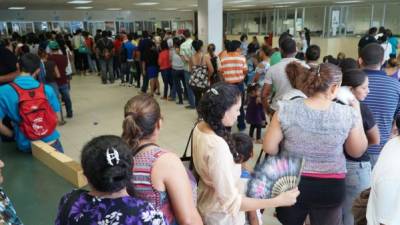 La nueva sala de hemodiálisis está donde antes era el auditorio. Tiene capacidad para 40 pacientes con su respectivo monitor y consta de consultorios y sala de espera.