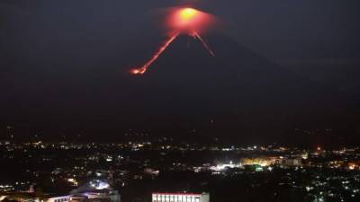 La última erupción de lava del volcán Mayón, se remonta a 2014, cuando obligó a evacuar a 63.000 personas.
