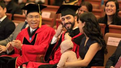 Nayib Bukele fue distinguido con un doctorado 'honoris causa' por la Universidad de Estudios Extranjeros de Pekín, durante su tercer día de visita en China, donde se encuentra como parte de una gira por Asia para reforzar la cooperación con El Salvador.