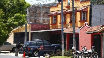 En este complejo de apartamentos en Santa Tecla, El Salvador, asesinaron a Franklin Jonathán Mendoza, quien fue desmembrado y su cuerpo esparcido en varios puntos.