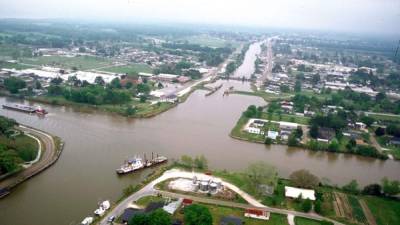 El pueblo de Bayou Lafourche en Luisiana.