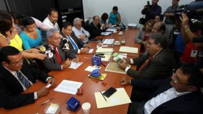 Los miembros de la Junta Nominadora se reunieron con autoridades del Instituto de Acceso a la Información Pública.
