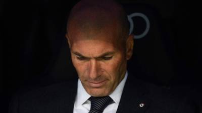 La prensa de España ha revelado en las últimas horas la 'lista negra' de Zinedine Zidane en el Real Madrid. Al parecer el estratega francés ya decidió que estos futbolistas no sigan en el club madridista en la próxima campaña.