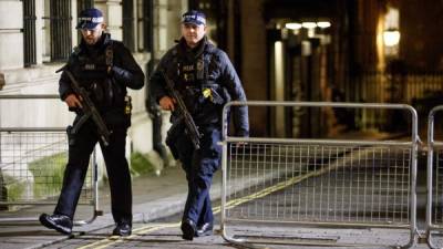 Todas las víctimas son hombres entre los 17 y los 20 años de edad, precisó la policía metropolitana en un comunicado. / AFP PHOTO / Tolga Akmen