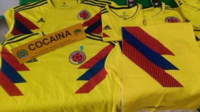 Las camisetas fueron incautadas por las autoridades colombianas.