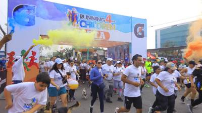 Con éxito se realizó la primera edición de Running for the Children, la carrera por la salud de los niños del hospital Mario Catarino Rivas, organizada por la Asociación Pediátrica Hondureña capítulo Valle de Sula y Grupo Opsa.