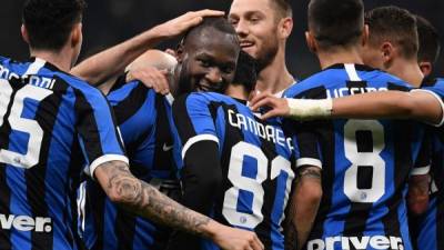 El Inter de Milán logró una victoria por goleada sobre el Génova. Foto AFP