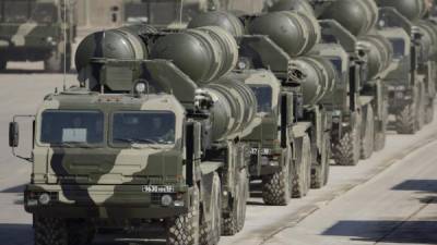 El sistema de misiles antiaéreos ruso S-400 es uno de los más eficaces, según expertos.