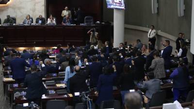 Pleno del Congreso Nacional convocó a sesión Lgislativa a las 5:00 p.m