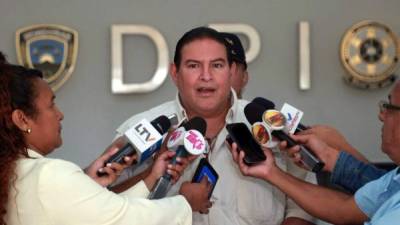 Luis Fernando Suazo compareció ante los medios de comunicación.
