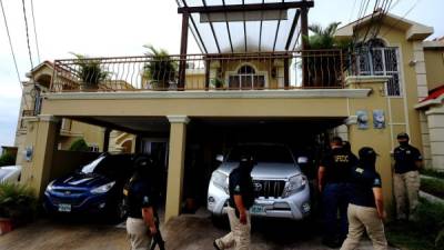 Operación.Vivienda allanada en la residencial Los Hidalgos de Tegucigalpa.