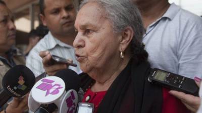 La madre de Berta Cáceres se puso a disposición de las autoridades para ayudar en las investigaciones del caso de su hija.