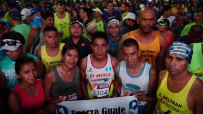 La Maratón arrancó desde temprano con corredores que estuvieron preparándose por mucho tiempo y con aficionados al deporte.