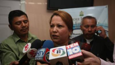 La abogada Ritza Antúnez, defensora de Carlos Montes, presentó el recurso de revisión de medidas.